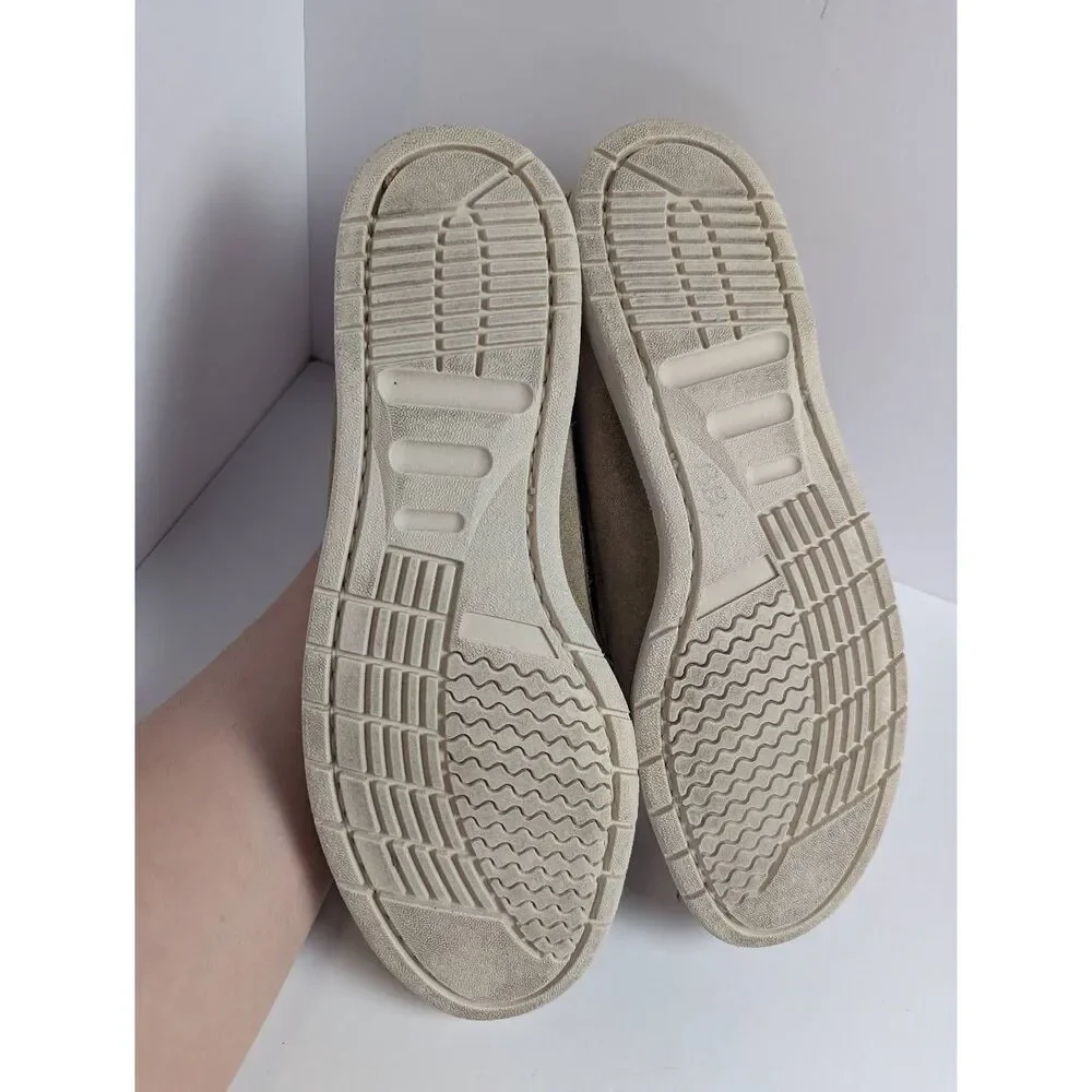 Brooks Brothers Beige Ecru suede leather boat shoes slip on loafers mens 6